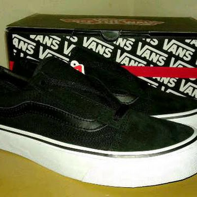 vans strip on vans strip on